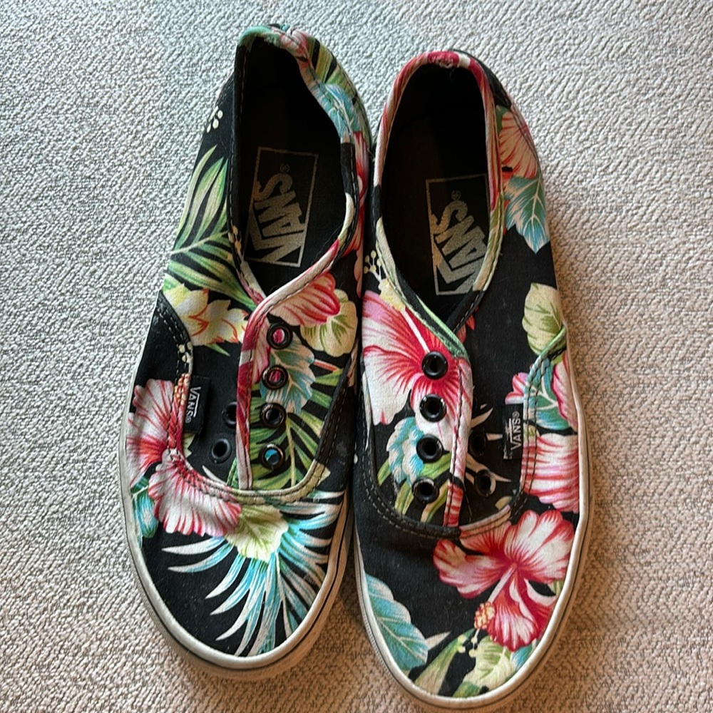 Vans tropical pattern